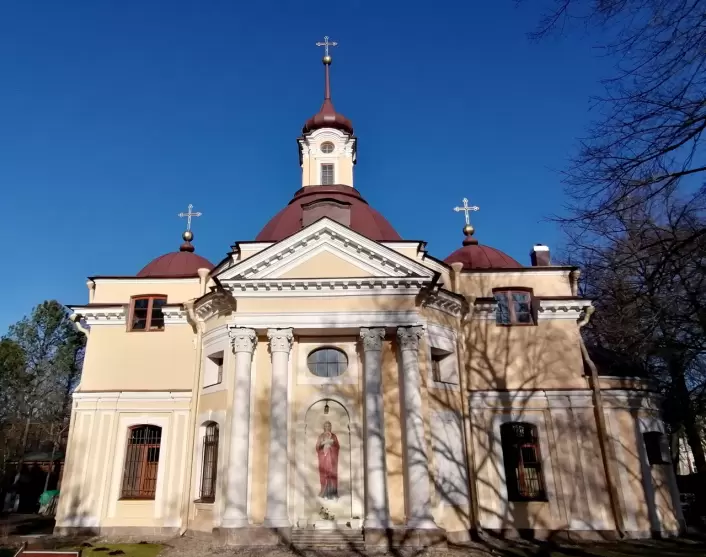 Церковь святых апостолов Петра и Павла в Знаменке