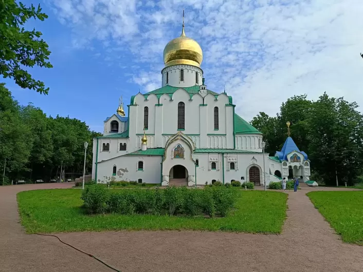 Собор Иконы Божией Матери Феодоровская